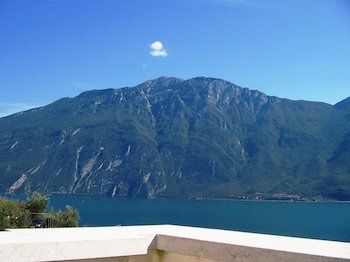 B&B Villa Fior Di Loto Limone sul Garda Exterior foto